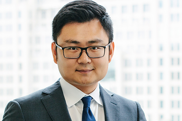 丁源远创业者 知险数据        ·创始人